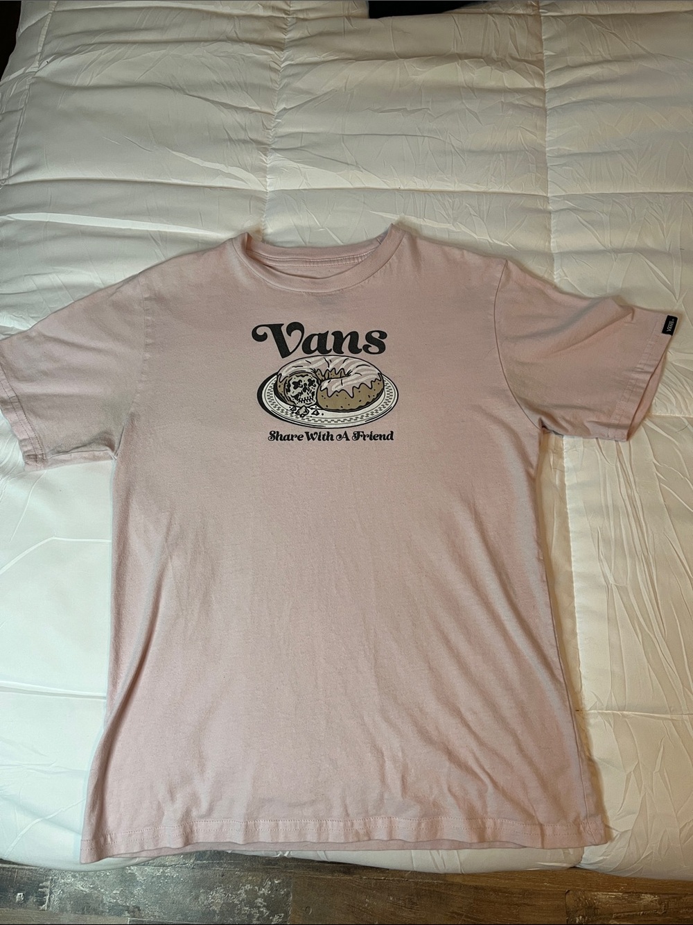 Boy’s Vans Light Pink Donut Graphic Short Sleeve Tee Sz L (12-14)